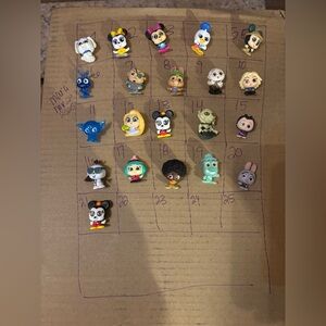 21 Disney Doorables
